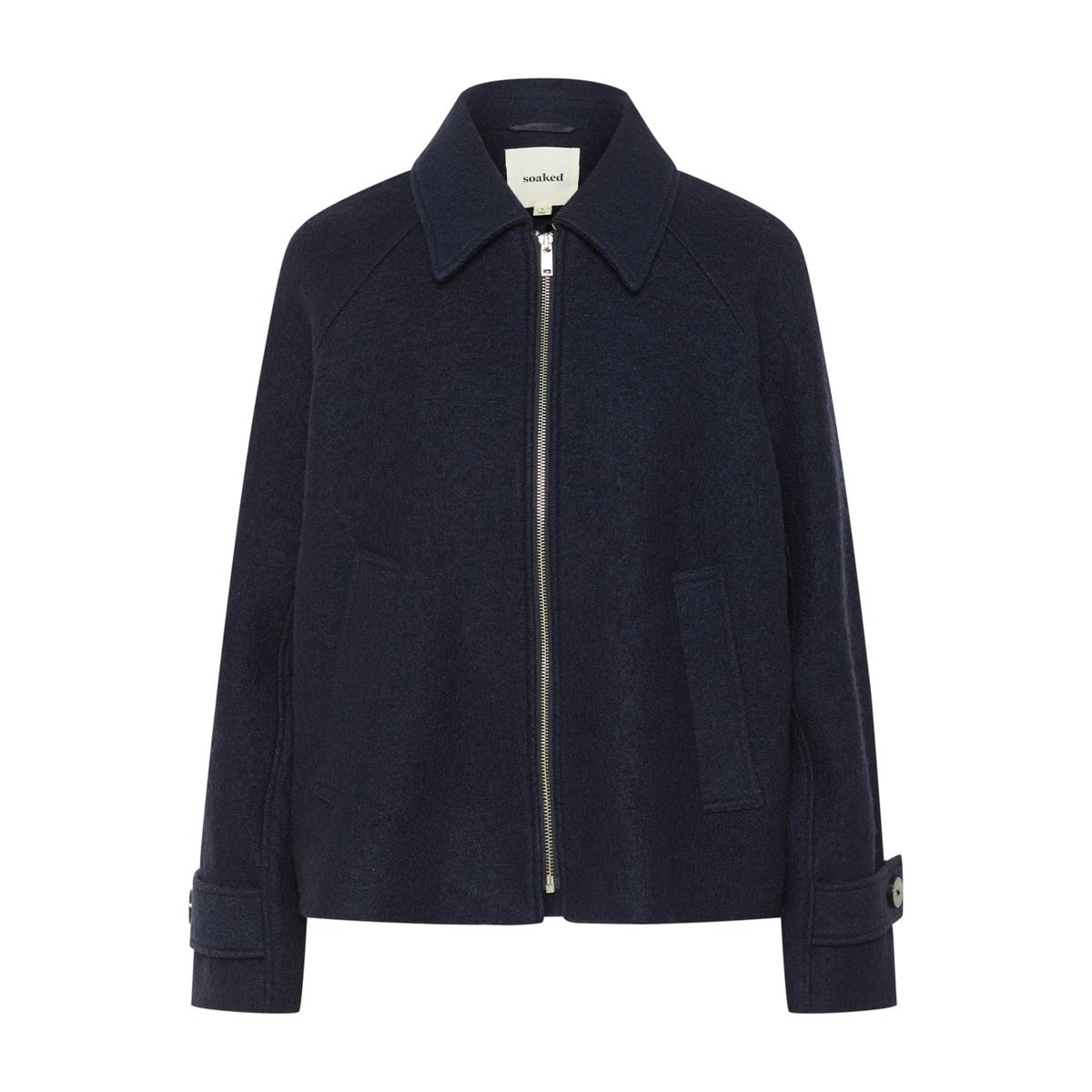 product/s/o/soaked-in-luxury_30408390-193922_1.jpg