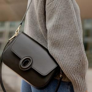 Shoulder Bags