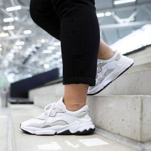product/a/d/adidas-originals_ee6464_15_footwear_photography_heromrktng_view_2_white.jpg
