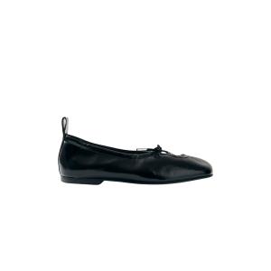 s100303-04-women-s-leather-ballet-flats-alohas-rosalind-black