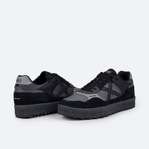 product/m/u/munich-4079003-noir-5.jpg